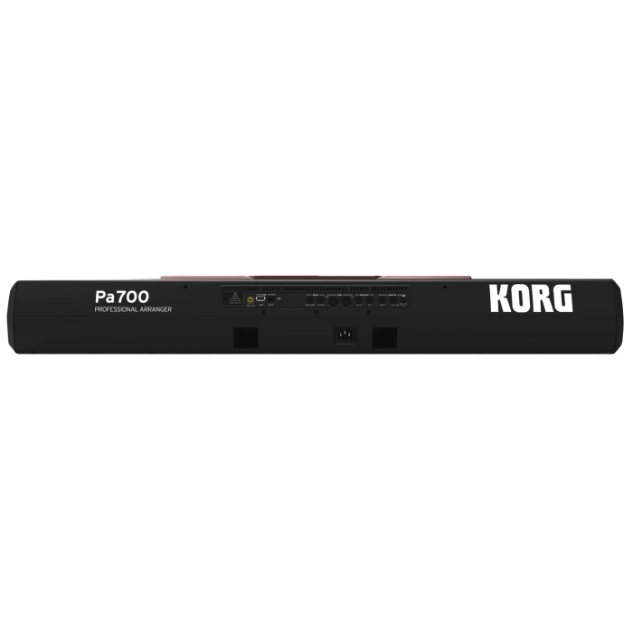 Korg Pa700