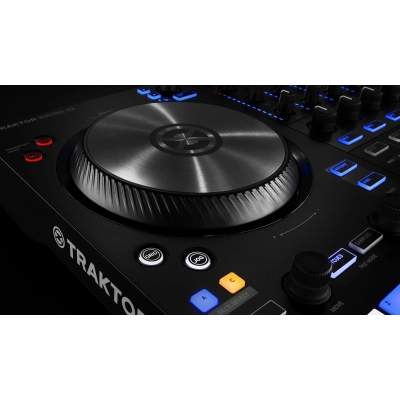 Native Instruments Traktor Kontrol S3