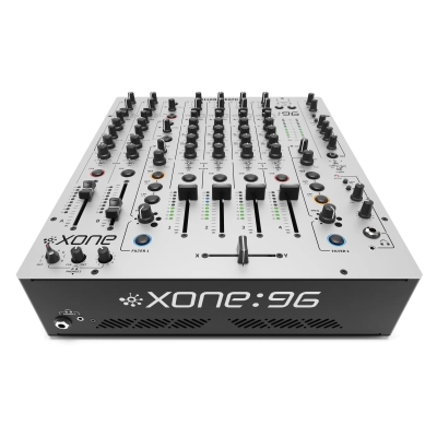 Allen & Heath XONE 96