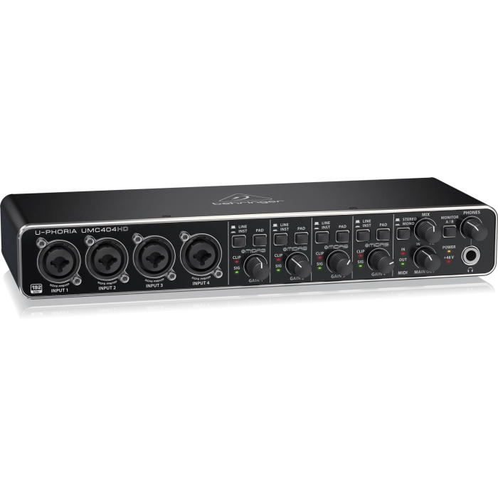 Behringer UMC404HD