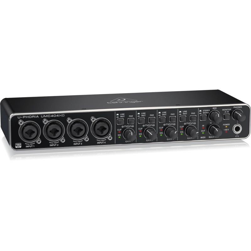 Behringer UMC404HD