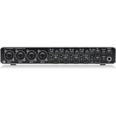 Behringer UMC404HD