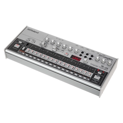 Ritmo mašina Roland Boutique TR-06