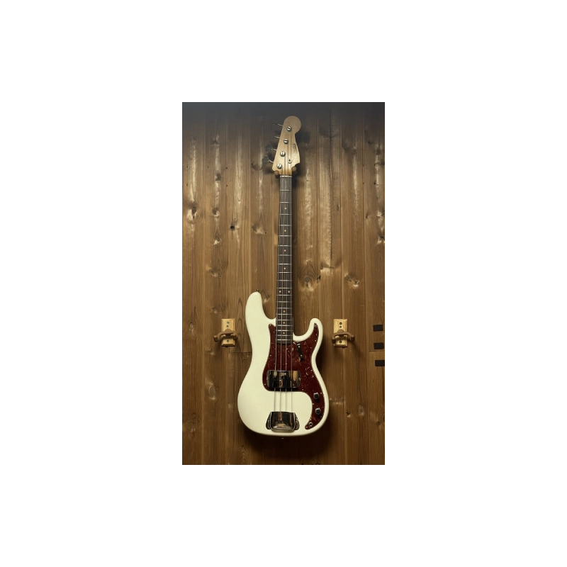 Bosinė gitara Fender Custom Shop 63 Precision Bass Journeyman Aged Olympic White