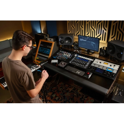 IK Multimedia ARC Studio