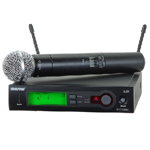 Bevielės rankoje laikomos mikrofonų sistemos
